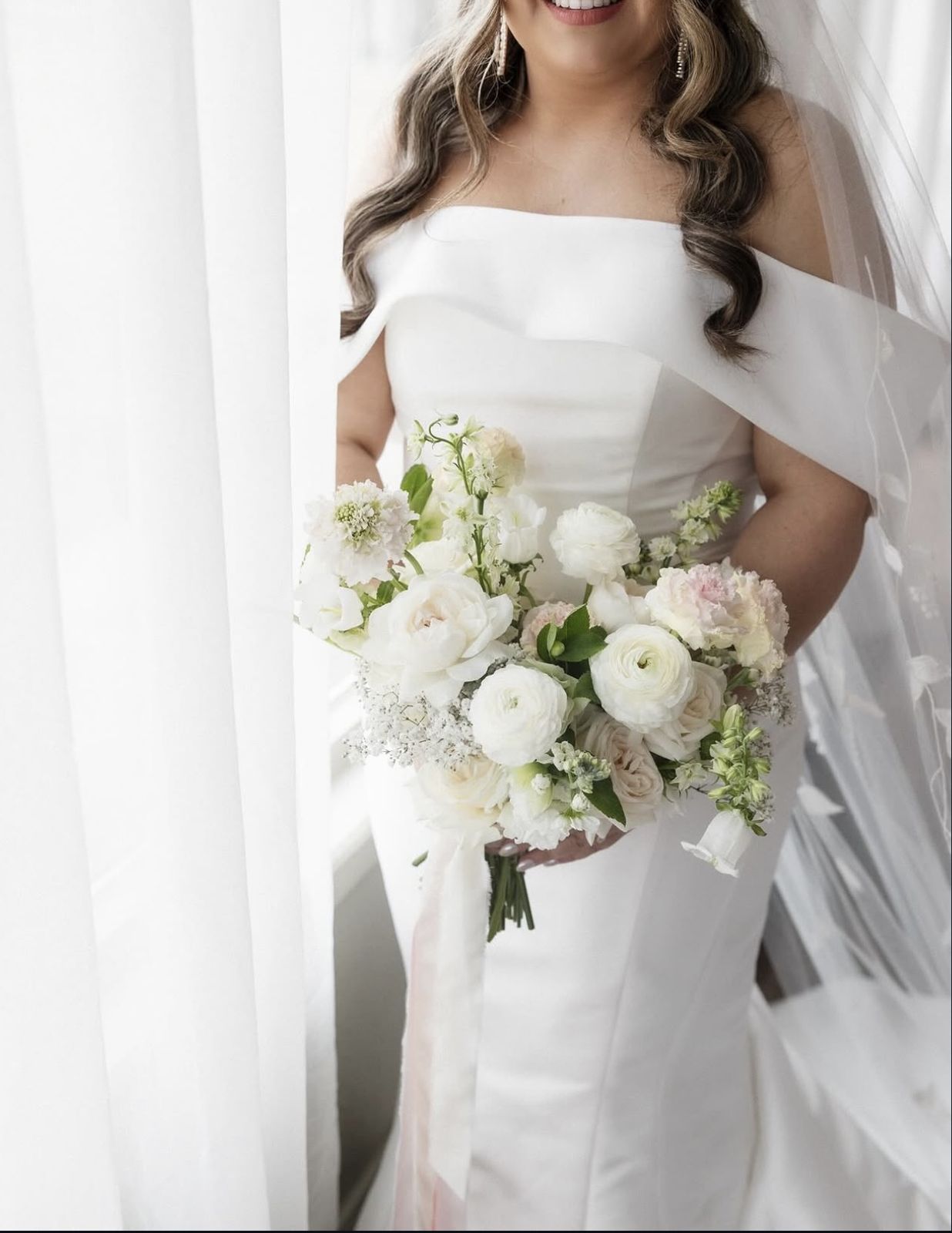 Wedding day airbrush tan - Aisle Walk